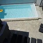Ghega With Pool شقة زادار
