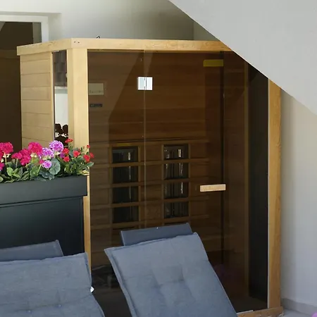 Apartment Ghega With Pool Zadar