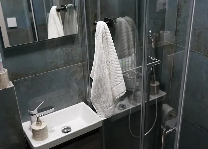 Ghega With Pool * Задар